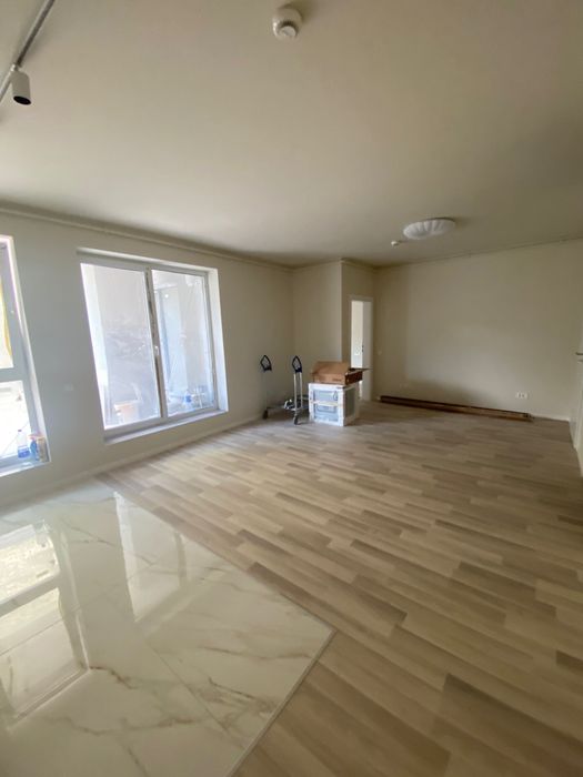 Apartament 67 mp de vanzare