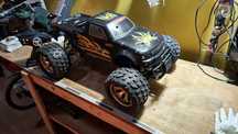 RC off road monster Smartech 1:5 scale с бензинов двигател