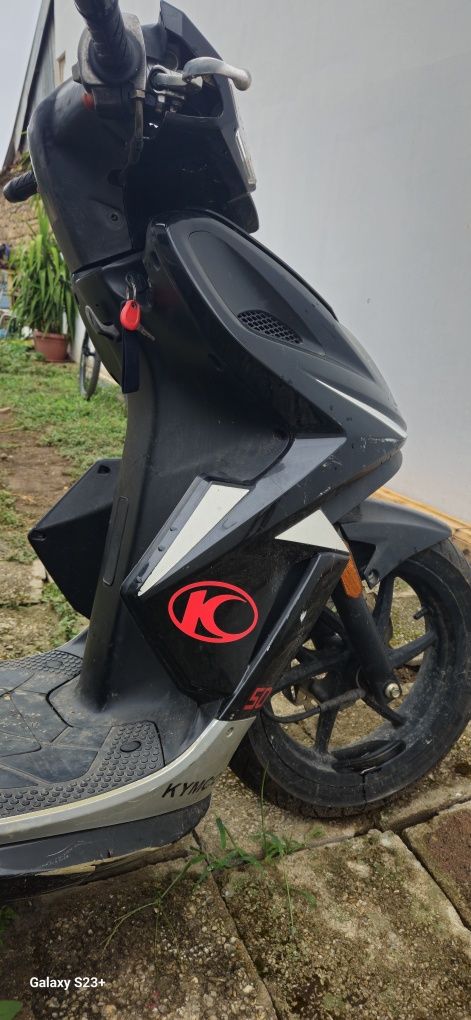 Кимко супер8 2012г.