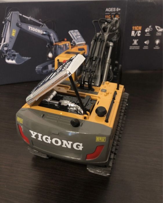 Set excavator+basculanta telecomanda, metal,  baterii reincarcabile