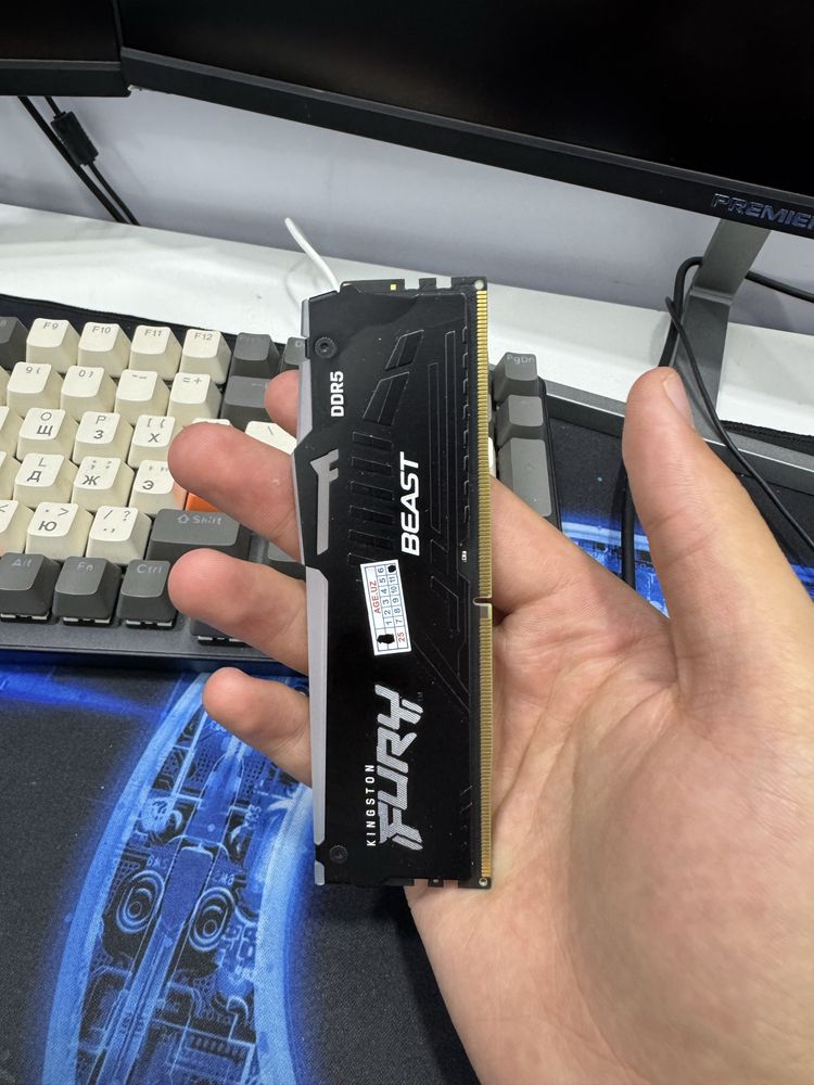 DDR 5 RAM Operativ xotira 16GB RGB 4800MHZ