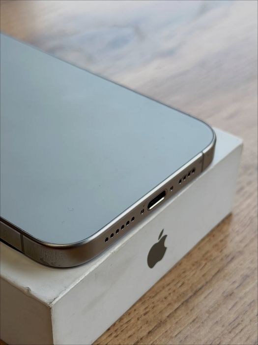 Iphon 15 pro max 256 gb