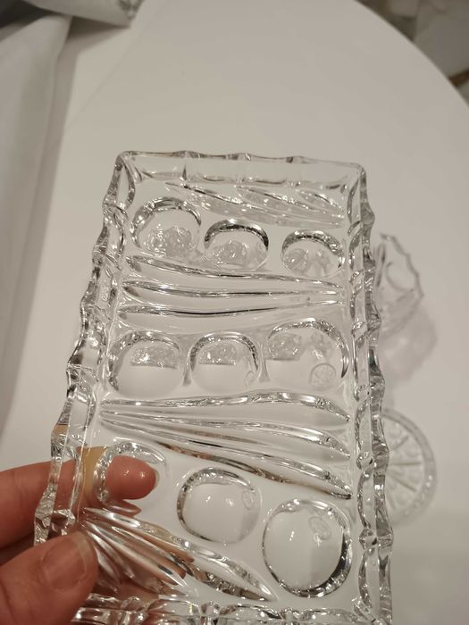 Пресовано стъкло- сосиера,подложка и плато