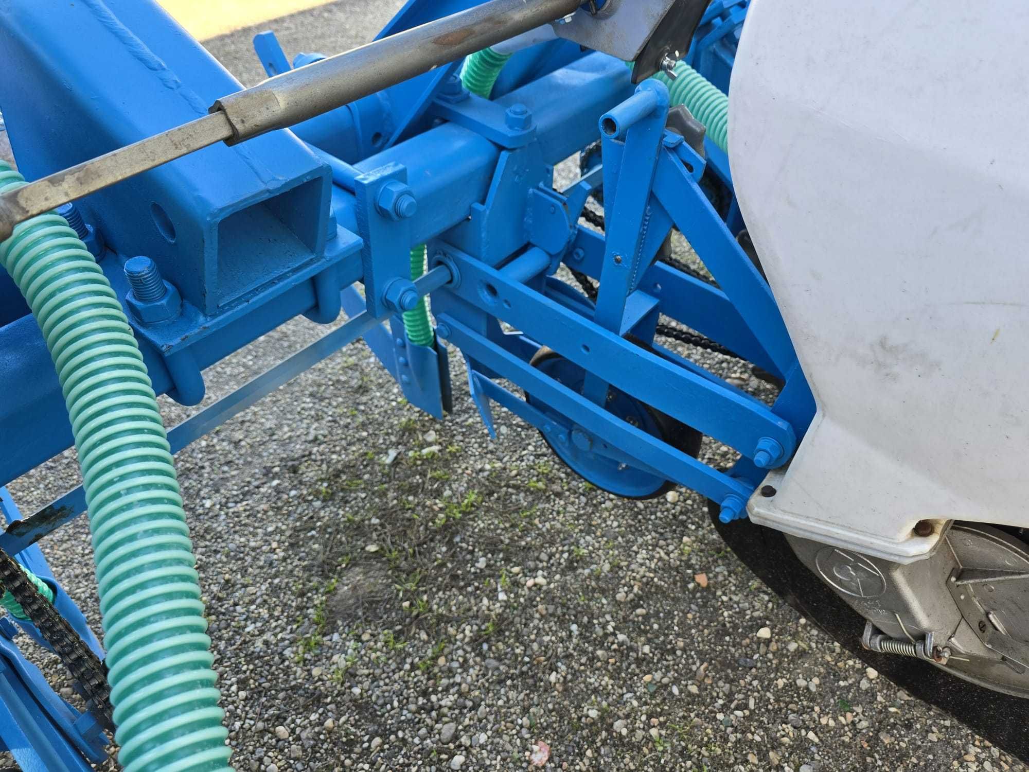 Semanatoare Porumb / Floare Mecanica Ceahlau Klein SK8 FL - 8 Randuri