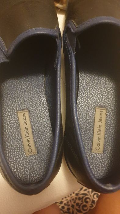 Уригинални.Естествена кожа маркови кецове .Келвин Клаин.