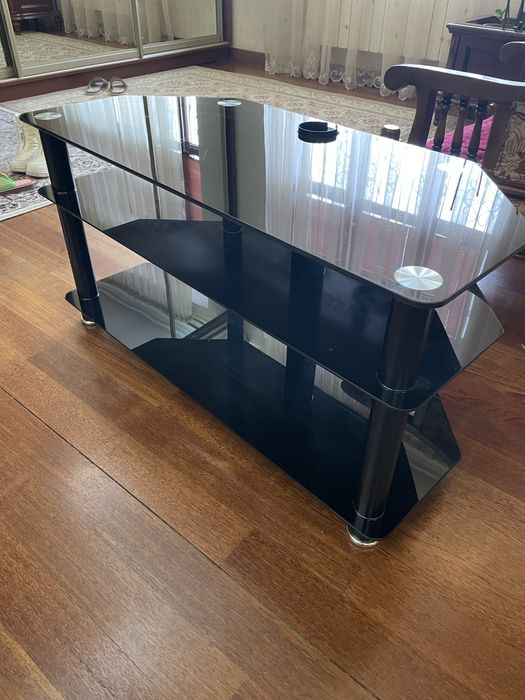 Продам подставку под телевизор