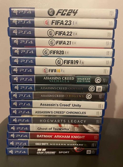 Consola PS4 Stare Buna și 18 jocuri FOARTE TARI