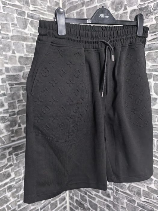 Luis Viton летен екип