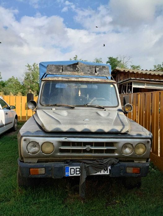 Autoturist ARO - Motor de Brasov