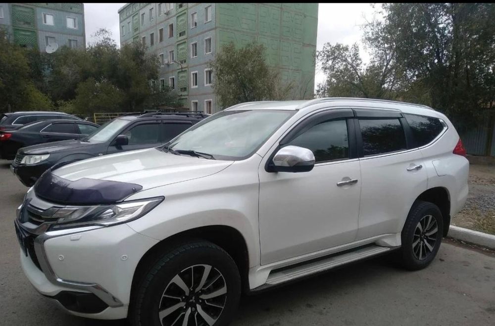 Mitsubishi Pajero Sport