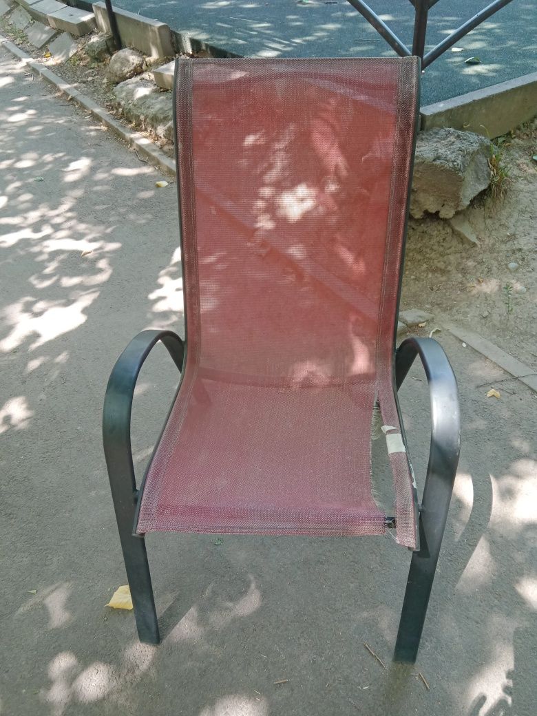 Садовое кресло .