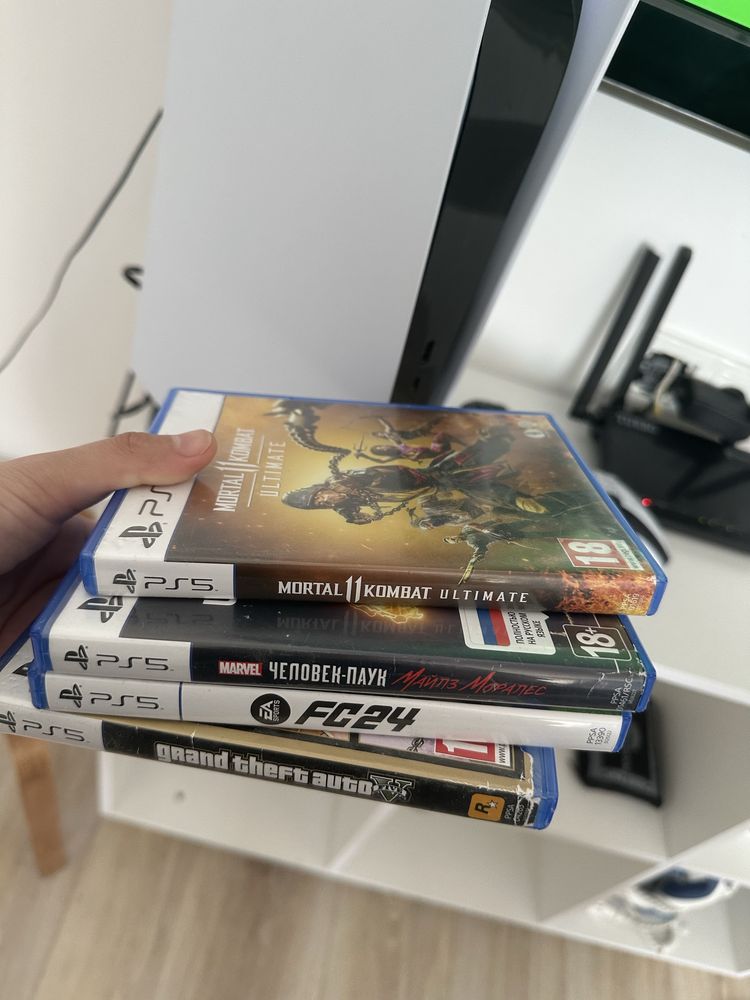 Продается Ps5 в отличном состояний