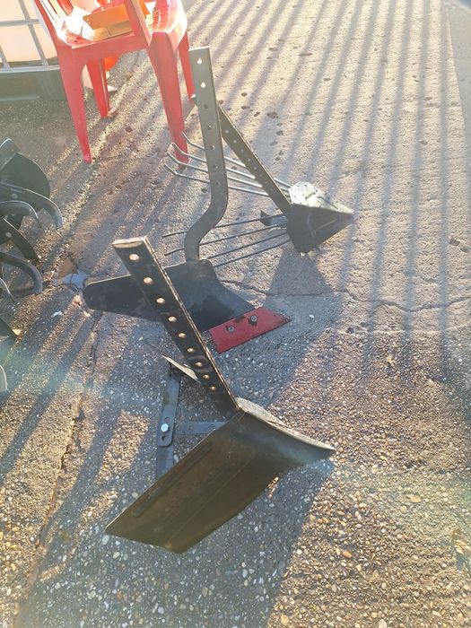 Vând motocultor progarden 13cp.