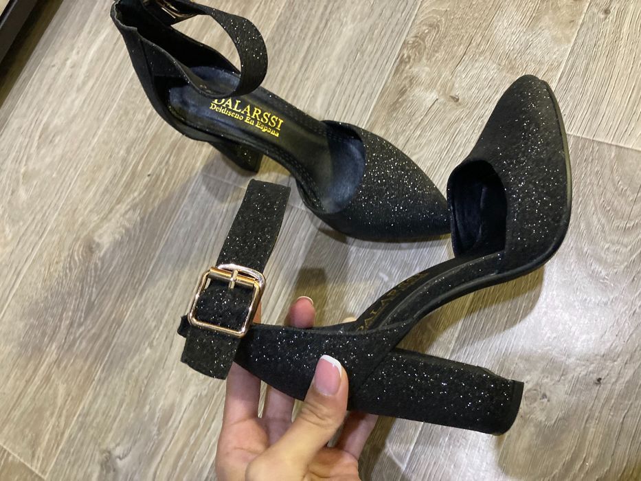 Туфли абсолютно новые!