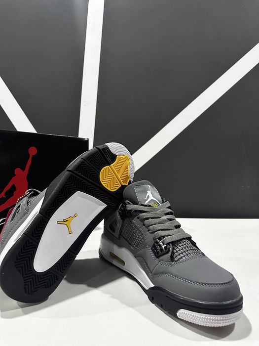 Jordan 4 cool grey