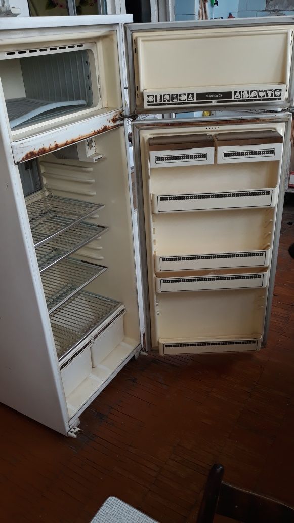 Продам советский холодильник рабочий