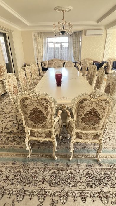 Гостиная мебель.