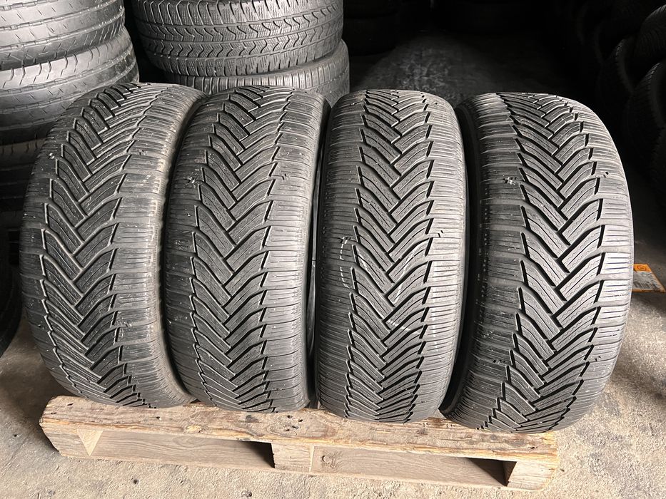 4 anvelope iarna 215/55/16 , Michelin !