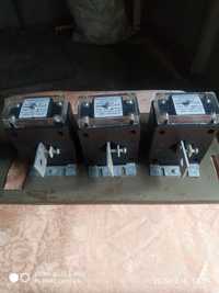 Продам трансформаторы тока в комплекте в раб. состоянии. 200/5а.