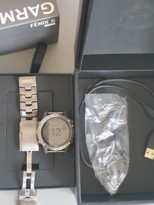 Fenix Garmin 6 Sapphire stare excelenta