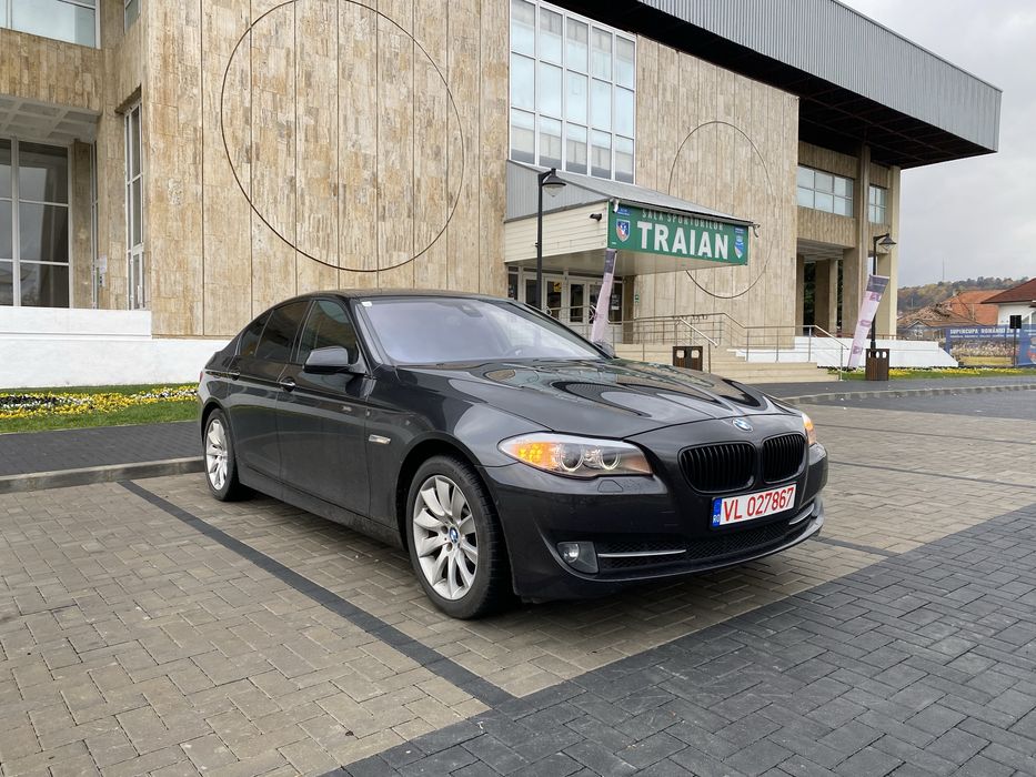 BMW 528i Xdrive-Interior Seria 7 -Extra Full -Optiuni Toop-Camera 360