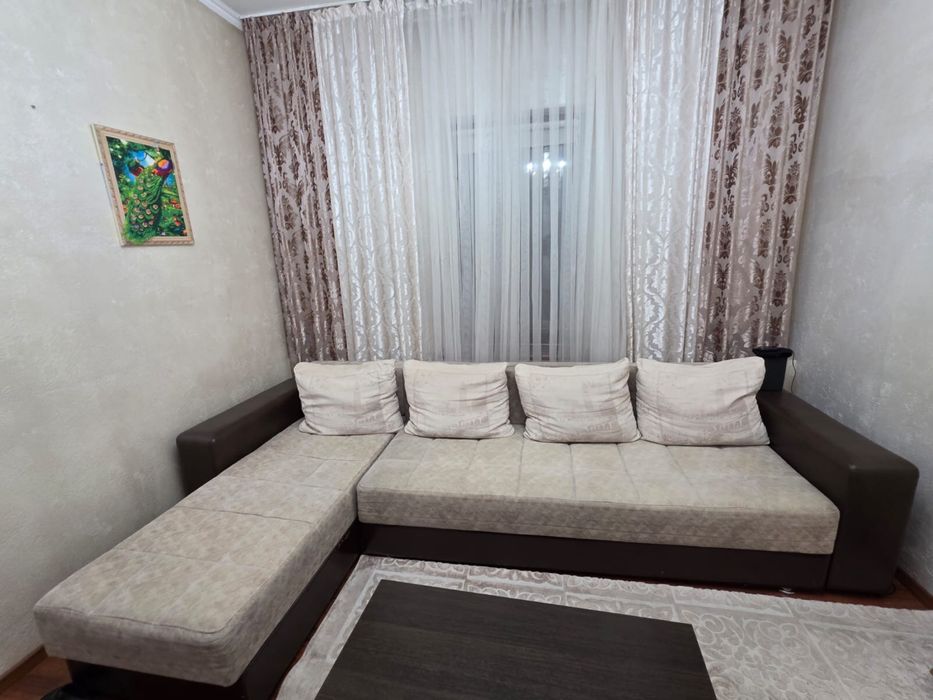 Диван , хорошее состояние