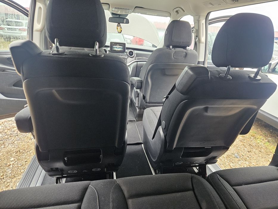 Mercedes-Benz V 220d an 2018 7 locuri / schimb/ variante