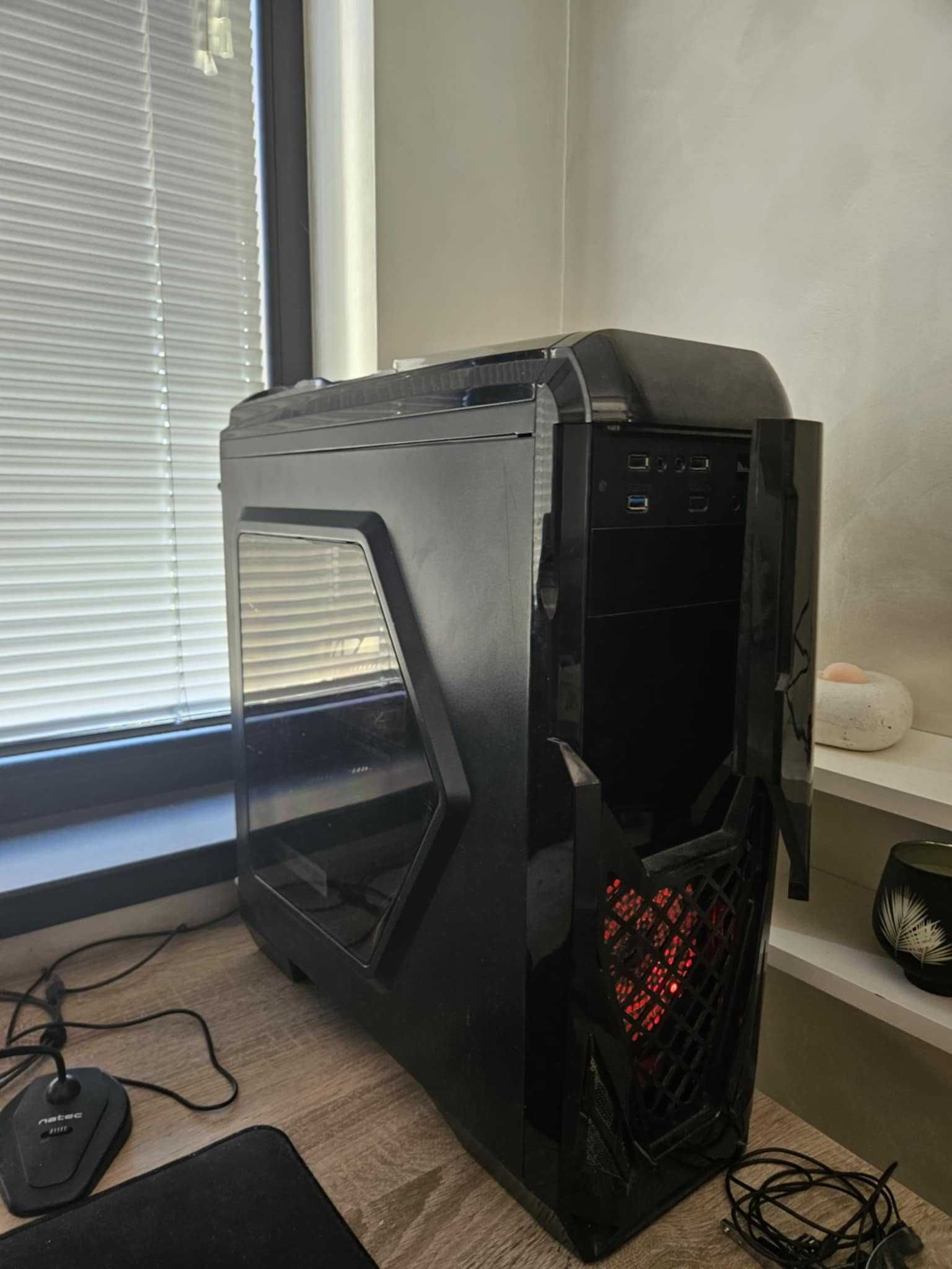 настолен компютър win 10pro / i7-7700/ GTX 1070