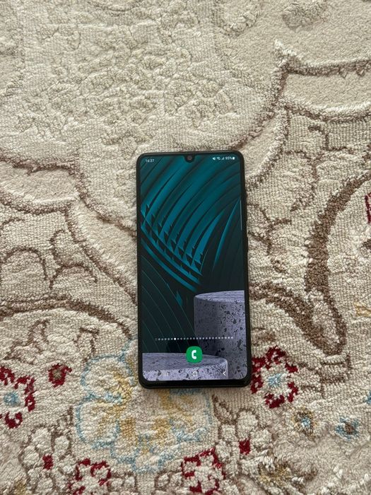 Продаю смартфон Samsung А41