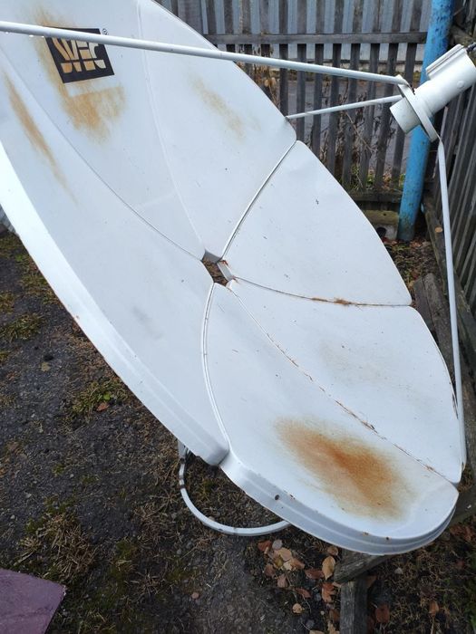 Отдам даром спутниковую антенну