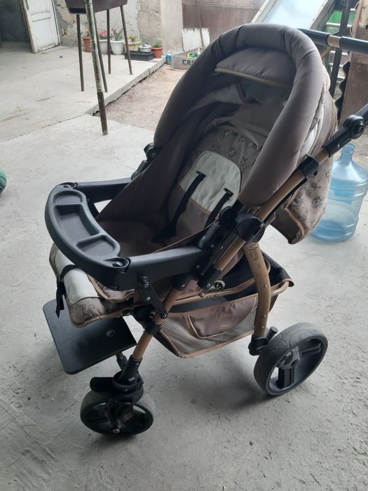 Продам детскую коляску