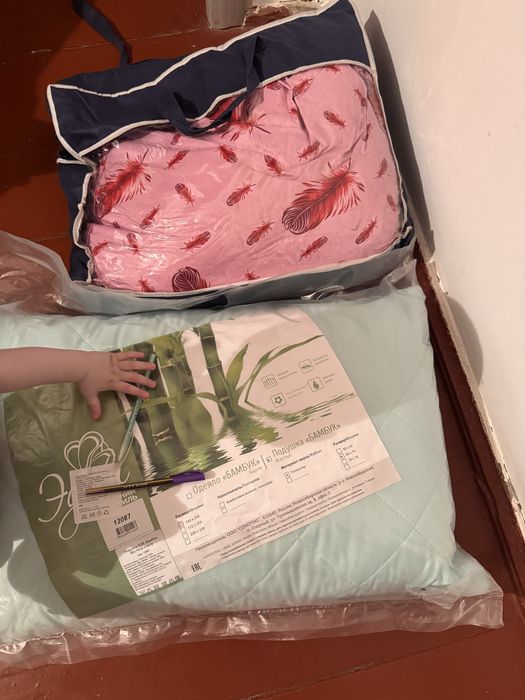 Новые подушки. Продаются срочно