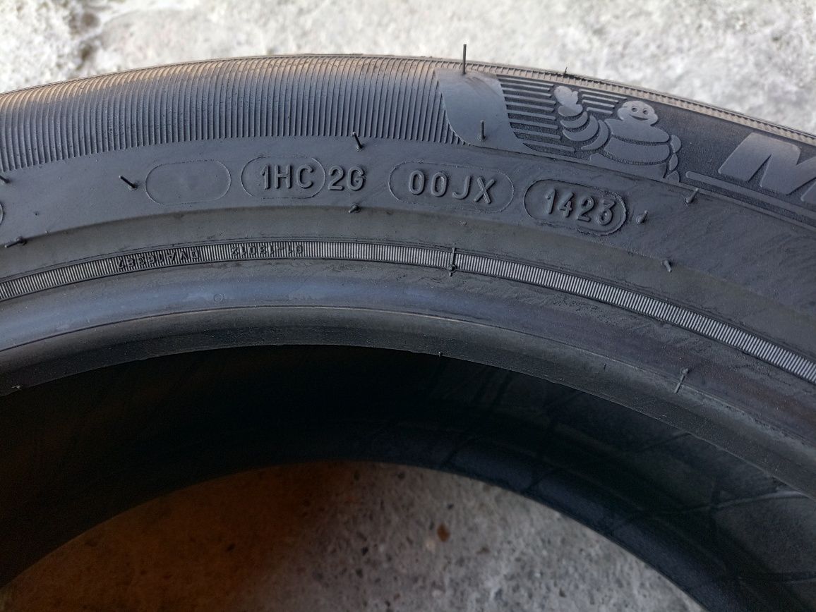 4 anvelope ca si noi Michelin 205/55 R19 dot 1423