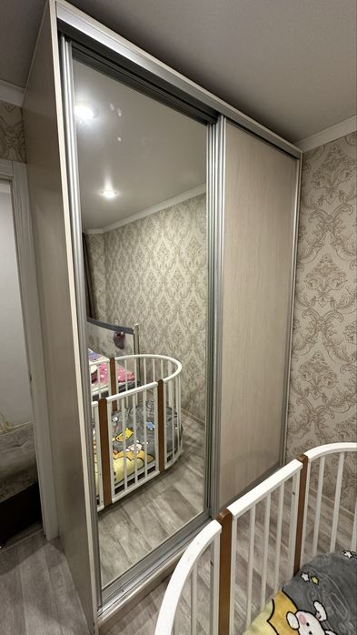 Продам шкаф-купе, и кровать 2-х спальную