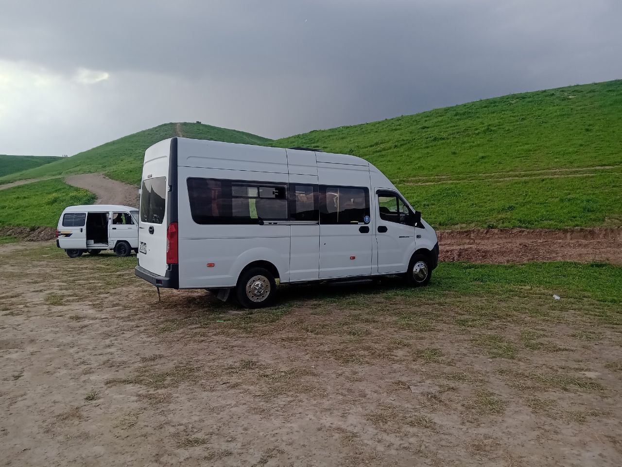 Mikroavtobus xizmati 
J
Agar sizni