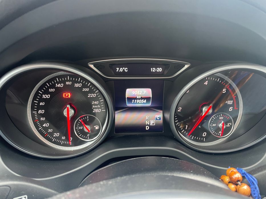 Mercedes CLA 220