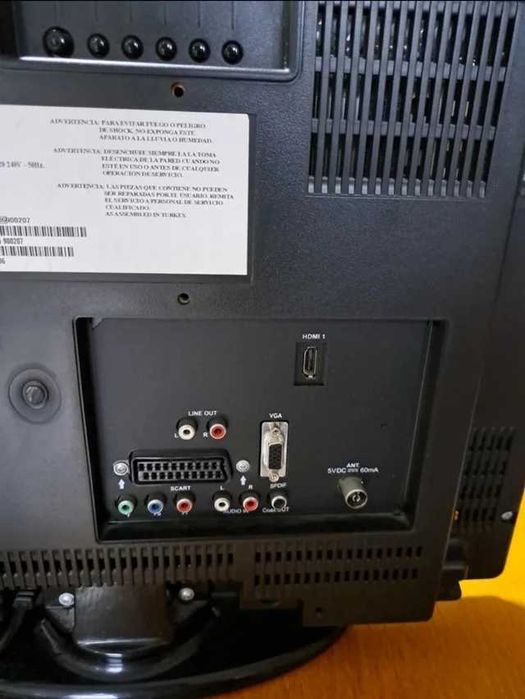 Tv 19inch HDMI Monitor DVD RGB - Schimb cu Telefon 4G sau Modem Sim 4G