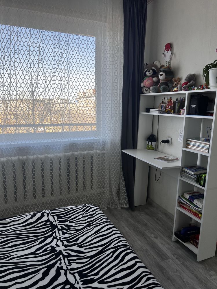 Продам 2 ком квартиру 4 мкр 39 дом