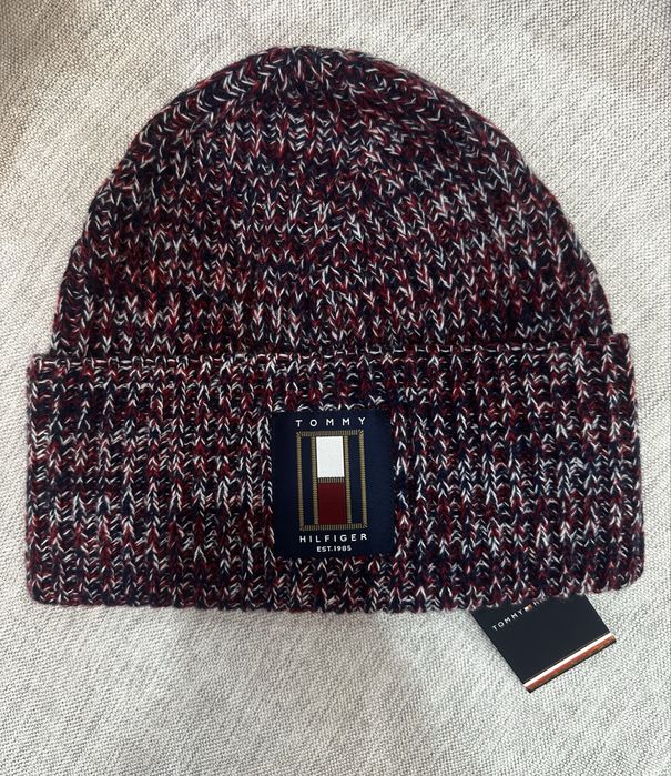 Продам шапки унисекс