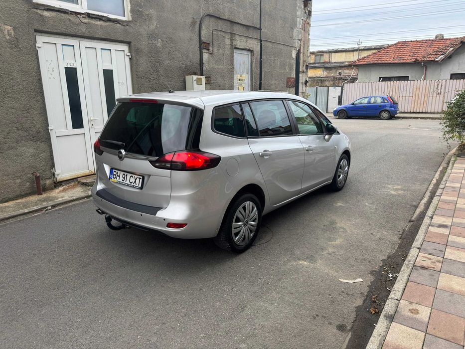 OPEL ZAFIRA TOURER – 2.0 CDTI / 165 CP – Automata– 7 Locuri