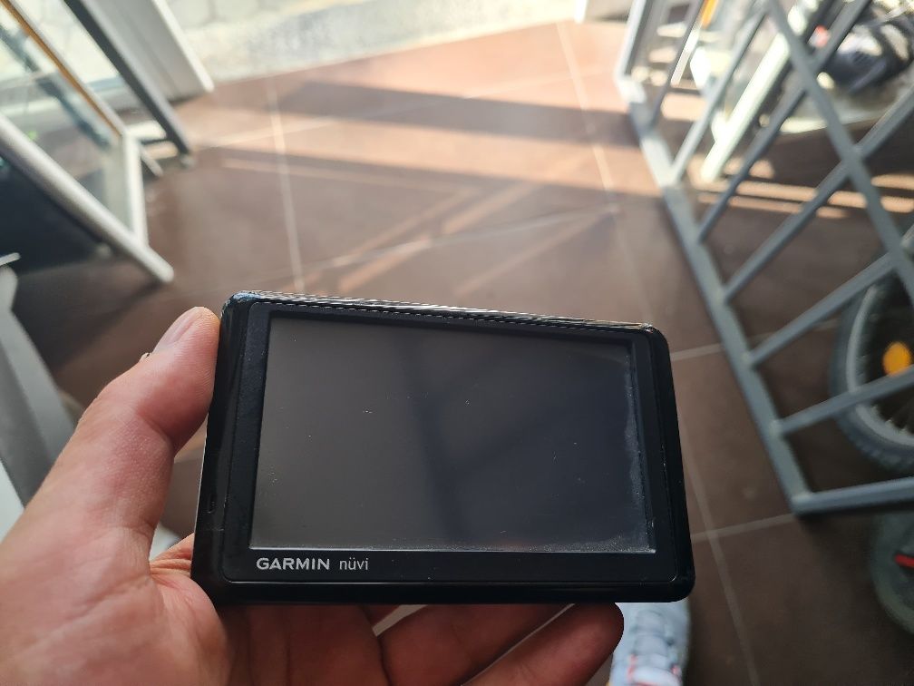 Навигация garmin nuvi 1390