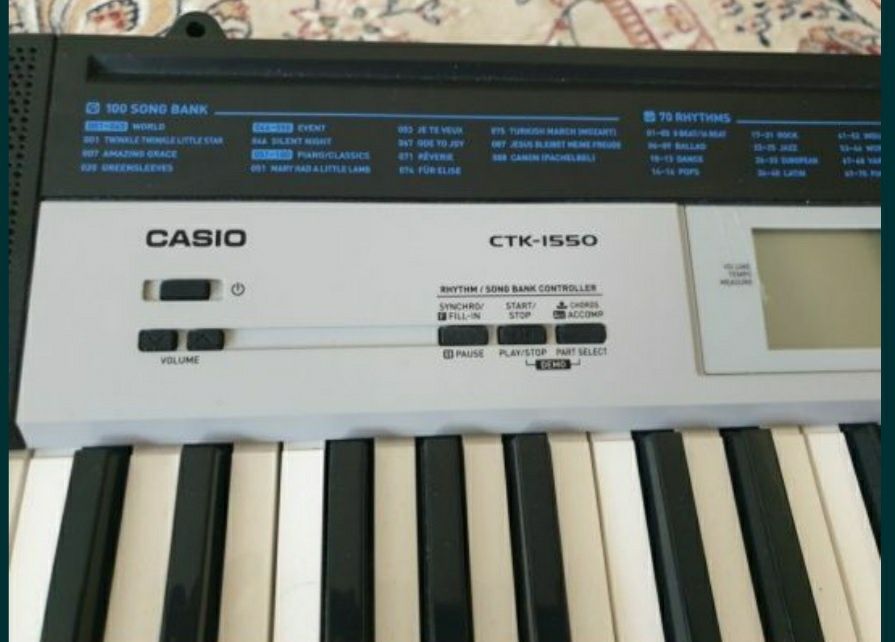 Синтезатор Casio