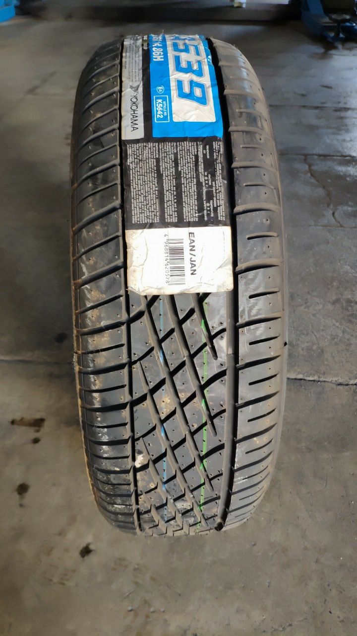 Боевая шина Yokohama
А 539 185/65 R14 86H Новая Japan