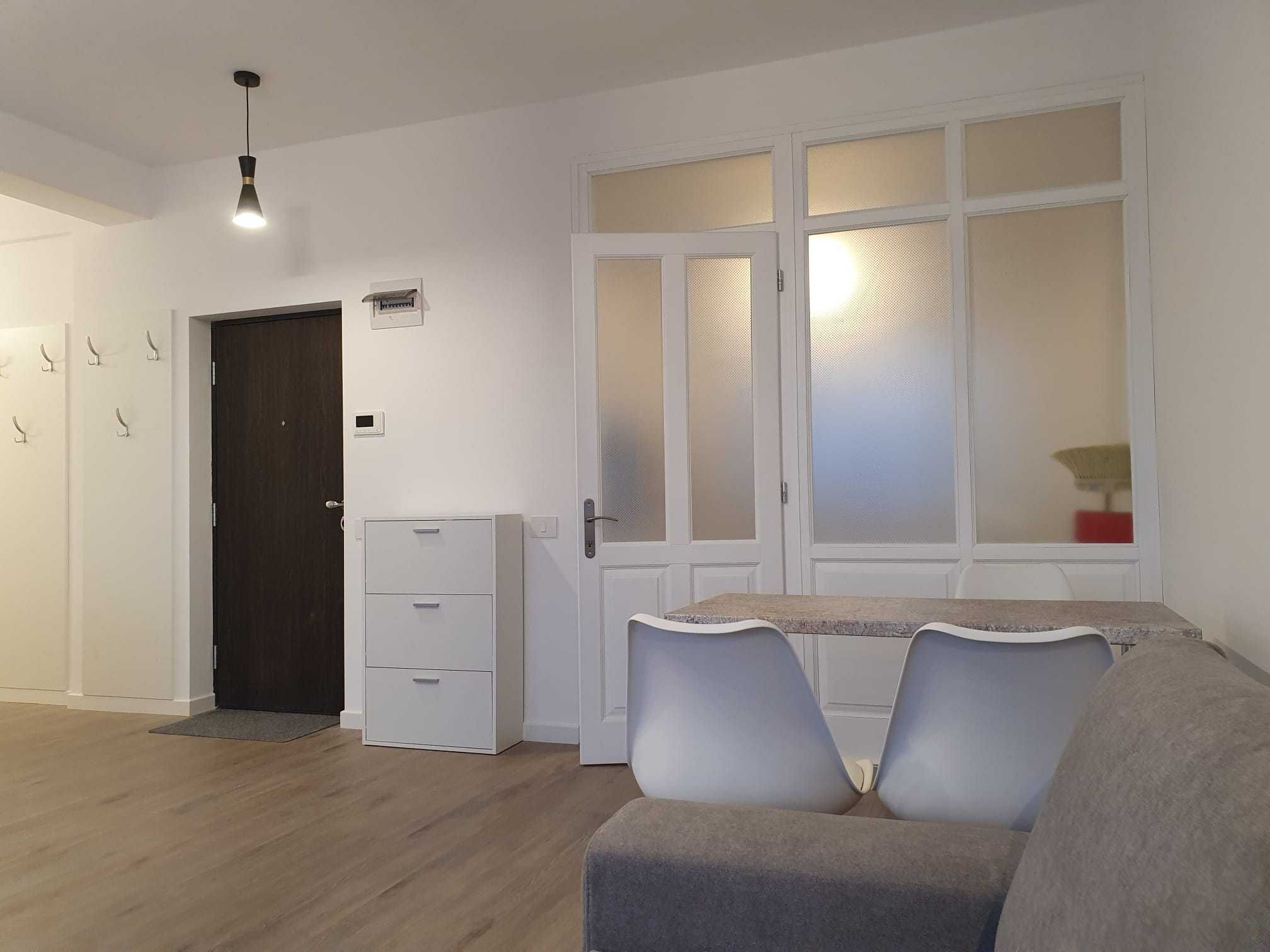 Apartament NOU, in bloc nou - centrul Oradea, cu parcare