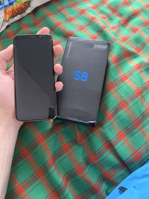 Samsung S8 64гб памяти