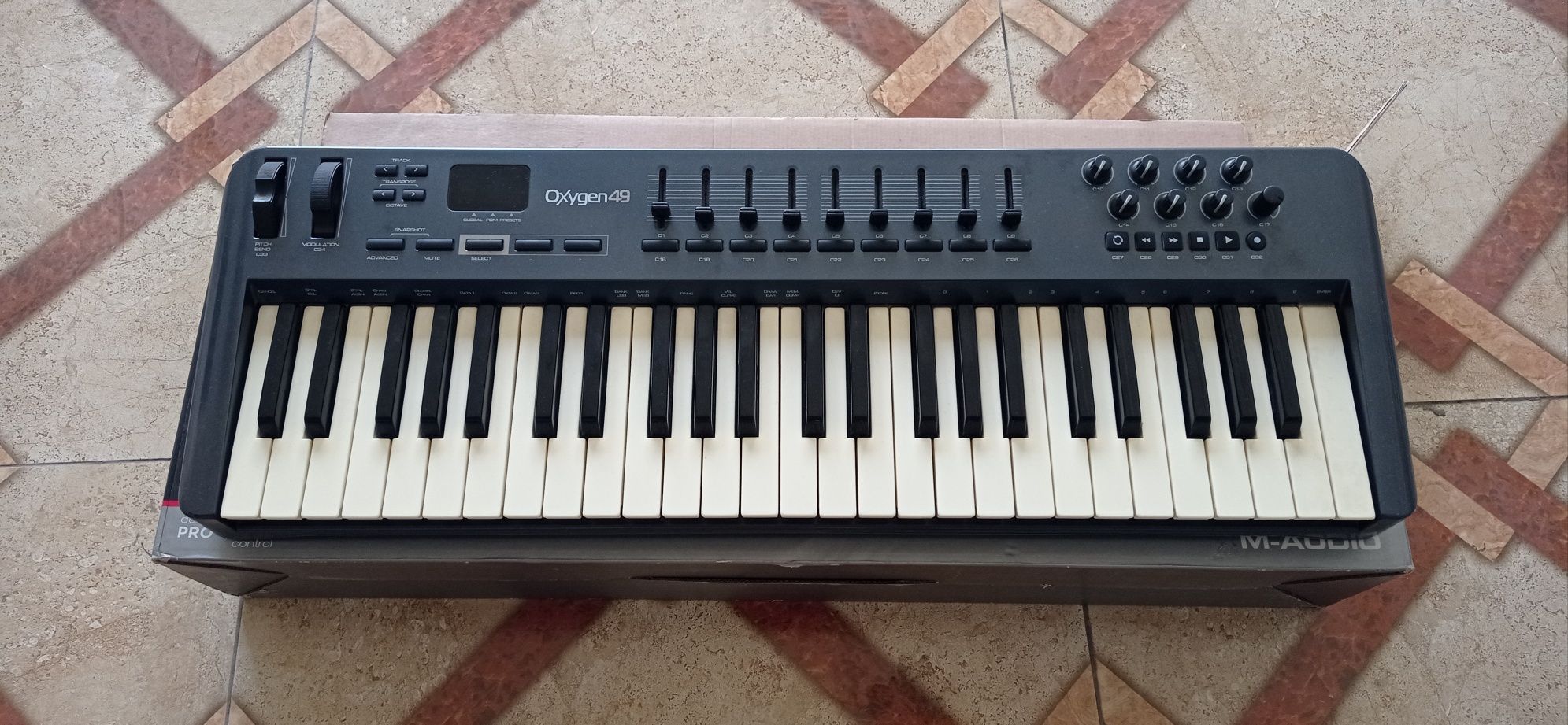 M-Audio Oxygen 49