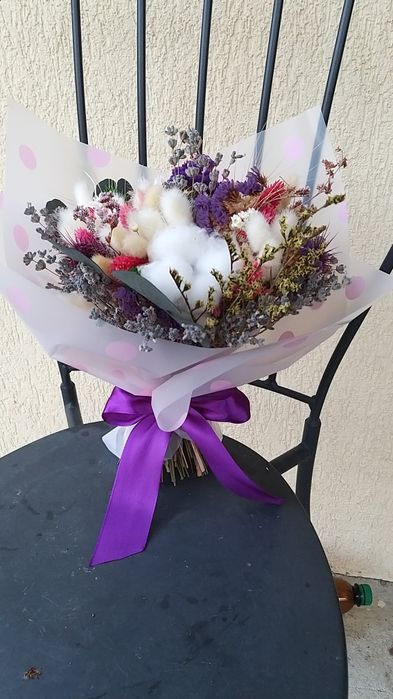 Buchet nunta/mireasa din flori criogenate sau uscate