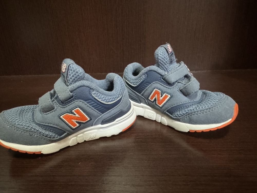 Кроссовки new balance