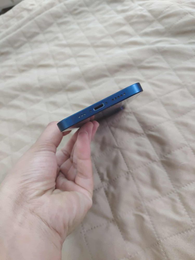 IPhone 12 128gb като Нов