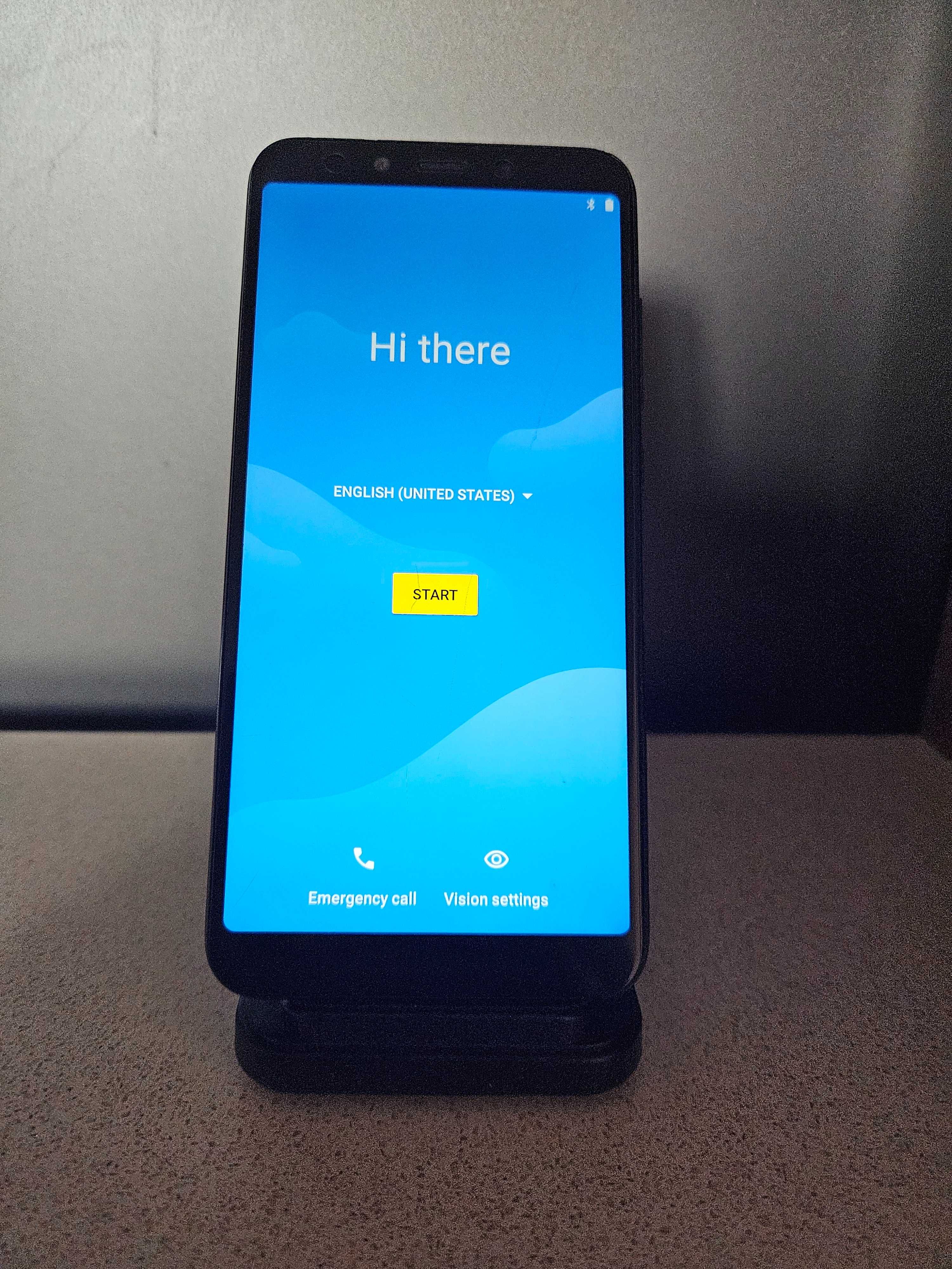 Xiaomi Mi A2 с протектор, калъф и кутия